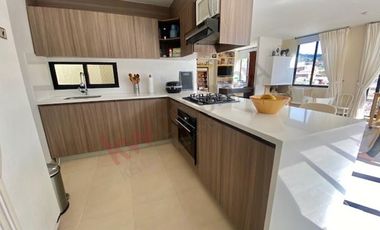 Vendo Apartamento Ph Con Gran Terraza, Club House, La Calera.