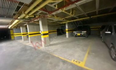 Vendo Apartamento Ph Con Gran Terraza, Club House, La Calera.