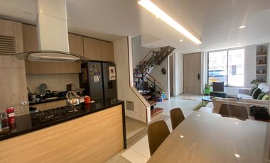 Venta - Hermosa Casa en Conjunto Residencial Robles de Guaymaral