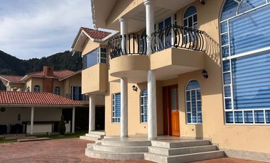 Venta - Espectacular casa en venta en Guarigua, Cajicá