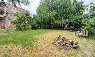 En Venta, 2 Departamentos de 2 y 3 Dormitorios,  B° Rosell, Plottier