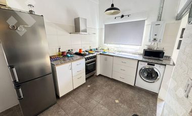 En Venta, 2 Departamentos de 2 y 3 Dormitorios,  B° Rosell, Plottier