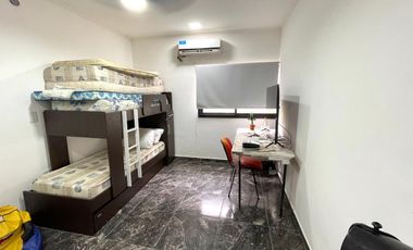 Casa 2 dormitorios, cochera,quincho y pileta en Punta Chacra Roldan