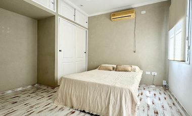 CASA EN ALQUILER  5 AMB C/PILETA  - SAINT THOMAS SUR