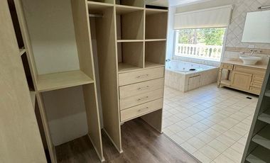 CASA EN ALQUILER  5 AMB C/PILETA  - SAINT THOMAS SUR