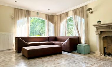 CASA EN ALQUILER  5 AMB C/PILETA  - SAINT THOMAS SUR