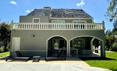 CASA EN ALQUILER  5 AMB C/PILETA  - SAINT THOMAS SUR