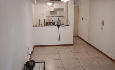 Av Colón - 3 Ambientes, 8vo Piso, Pisos de Parquet