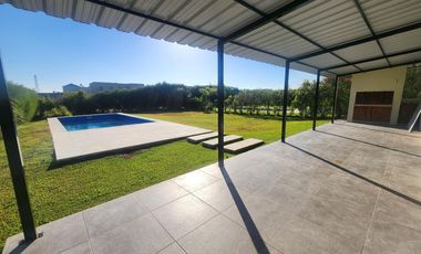 SIN MUEBLES. LOTE INTERNO. EXCELENTE ESTADO.