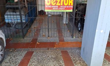 Cochera en alquiler temporario en Martínez