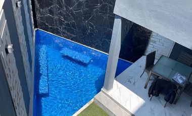 EDIFICIO EN VENTA EN TEQUISQUIAPAN