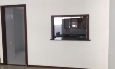 APARTAMENTO CON TERRAZA FRENTE AL CLUB CAMPESTRE