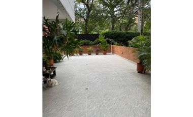 APARTAMENTO CON TERRAZA FRENTE AL CLUB CAMPESTRE