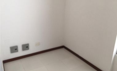 APARTAMENTO CON TERRAZA FRENTE AL CLUB CAMPESTRE