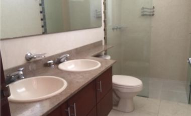 APARTAMENTO CON TERRAZA FRENTE AL CLUB CAMPESTRE
