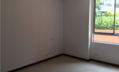 APARTAMENTO CON TERRAZA FRENTE AL CLUB CAMPESTRE