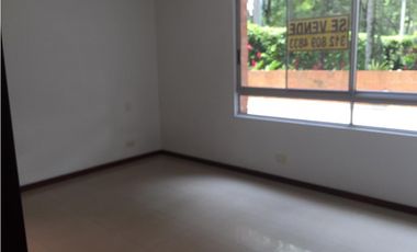 APARTAMENTO CON TERRAZA FRENTE AL CLUB CAMPESTRE