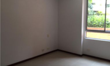 APARTAMENTO CON TERRAZA FRENTE AL CLUB CAMPESTRE
