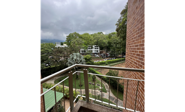 ARRIENDO APARTAMENTO AMOBLADO RESERVAS DEL  BOSQUE