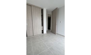 ARRIENDO APARTAMENTO FORESTA CALAMBEO