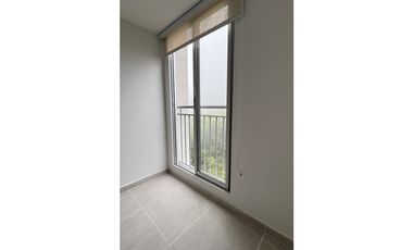 ARRIENDO APARTAMENTO FORESTA CALAMBEO