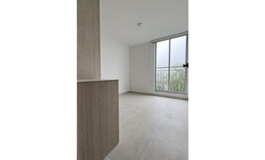 ARRIENDO APARTAMENTO FORESTA CALAMBEO