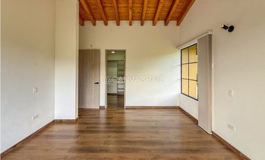 CASA CAMPESTRE EN ARRIENDO EN PARCELACION EN EL RETIRO