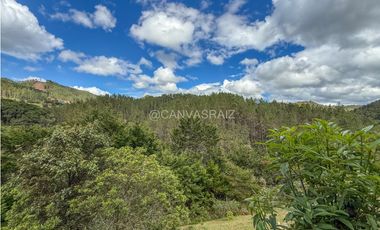 CASA CAMPESTRE EN ARRIENDO EN PARCELACION EN EL RETIRO