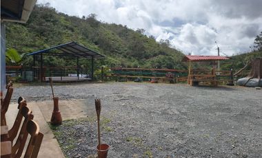 Vendo Casa y Fonda En Santo Domingo