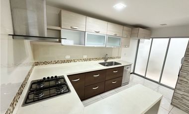 Se Arrienda Casa en Conjunto Cerrado - Norte de la ciudad 174 m²
