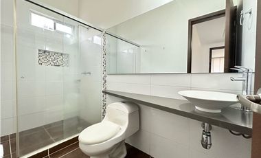 Se Arrienda Casa en Conjunto Cerrado - Norte de la ciudad 174 m²