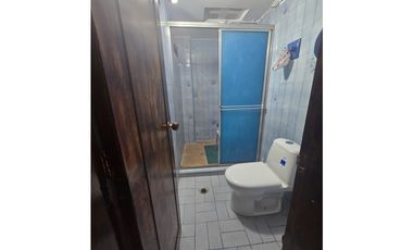 Venta de casa en Manrique central segundo piso con terraza