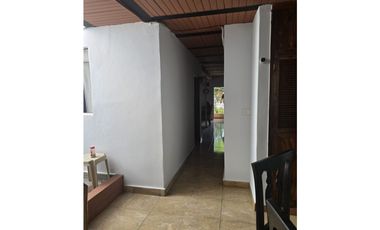 Venta de casa en Manrique central segundo piso con terraza