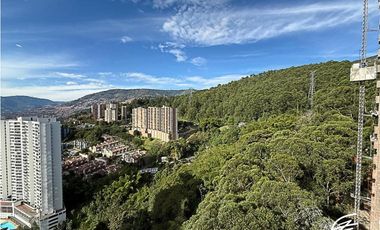 APARTAMENTO EN VENTA EN EL POBLADO, MEDELLN