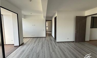 APARTAMENTO EN VENTA EN EL POBLADO, MEDELLN