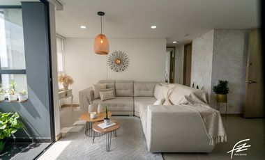 APARTAMENTO EN VENTA EN EL POBLADO, MEDELLN