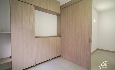 CASA CAMPESTRE EN VENTA EN RIONEGRO, ANTIOQUIA