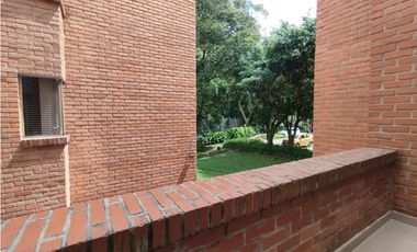 APARTAMENTO EN ARRIENDO SECTOR LOMA DEL TESORO - POBLADO