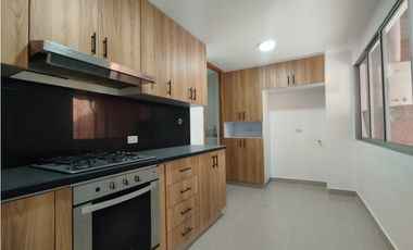 APARTAMENTO EN ARRIENDO SECTOR LOMA DEL TESORO - POBLADO