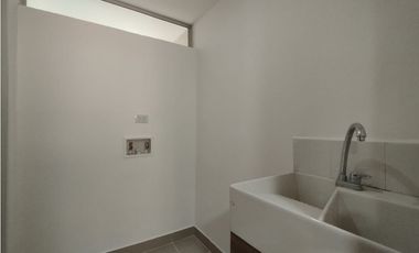 APARTAMENTO EN ARRIENDO SECTOR LOMA DEL TESORO - POBLADO