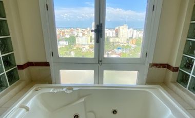 Vendo apartamento en santa Mónica residencial