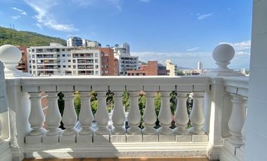 Vendo apartamento en santa Mónica residencial