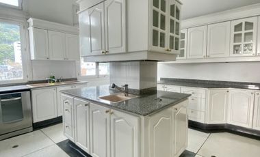 Vendo apartamento en santa Mónica residencial