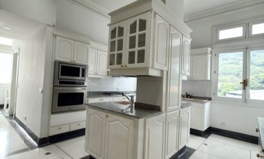 Vendo apartamento en santa Mónica residencial
