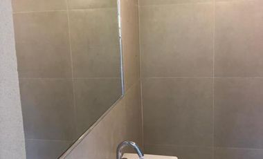 En venta, excelente piso de 2 dormitorios con balcon terraza y parrilla, cochera