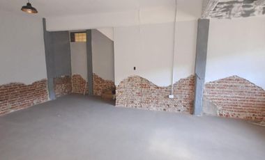 Depósito en Pablo Podesta en VENTA