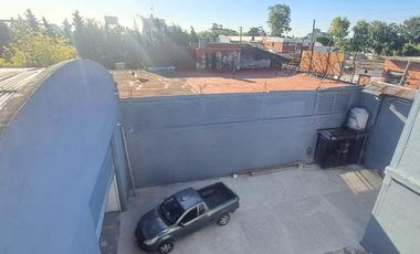 Depósito en Pablo Podesta en VENTA