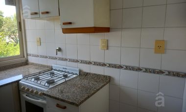 Alquiler en Villa Ballester -2 ambientes  Muy Luminoso y  zona céntrica.