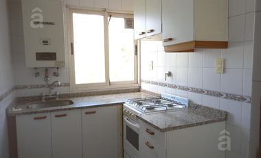 Alquiler en Villa Ballester -2 ambientes  Muy Luminoso y  zona céntrica.