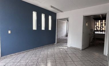 Oficina en Renta, Periférico, 110 m2